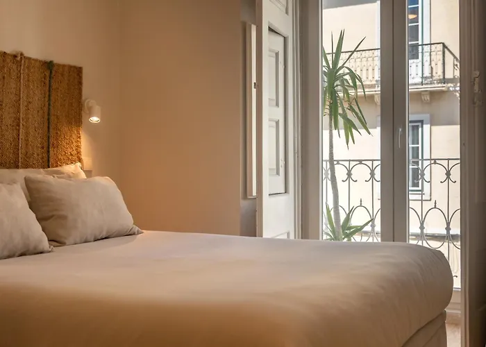 River View Lisbon Historic Alfama Apartment *